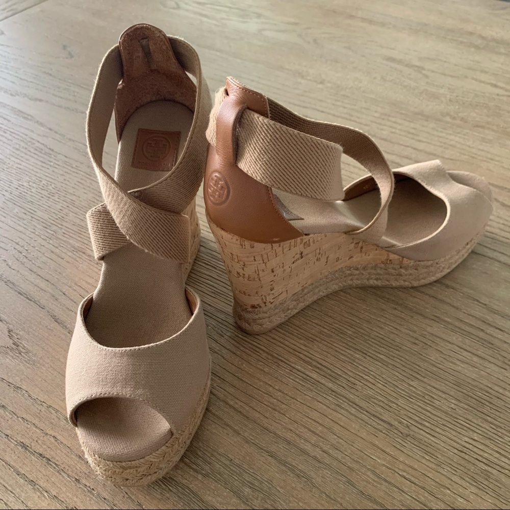 Tory Burch Wedges Size 8
